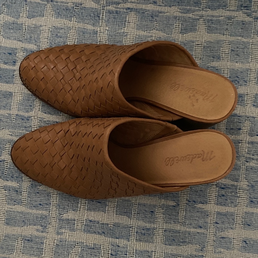 Madewell Women’s Woven Brown Leather Slip-On Mules